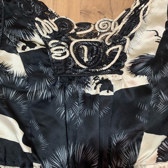 Anthropologie hand knit top. Stunning! - Picture 2 of 5